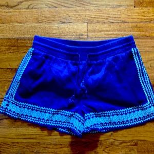Cupcakes and cashmere boho pull on shorts small